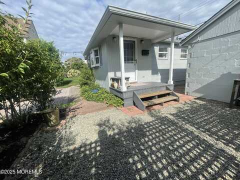 418 Woodland Lane, Avon by the Sea, NJ 07717