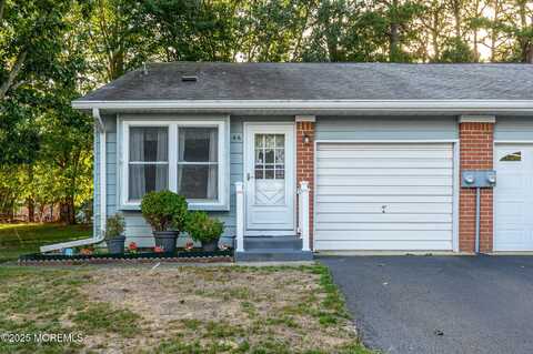 4a Salem Drive, Whiting, NJ 08759