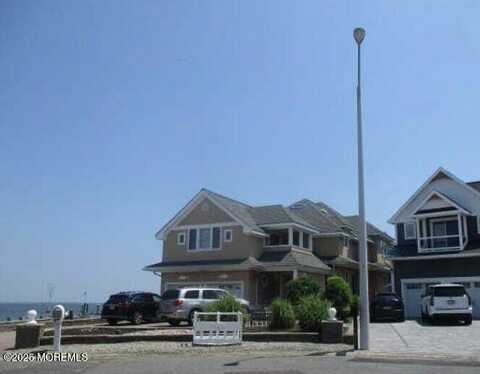 877 Sunrise Boulevard, Forked River, NJ 08731