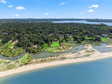 22 Messenger Lane, Sands Point, NY 11050