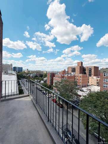 13950 35th Avenue, Flushing, NY 11354