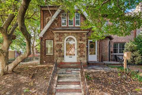 8545 67th Road, Rego Park, NY 11374