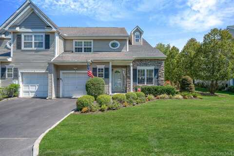 9 Scarborough Drive, Smithtown, NY 11787