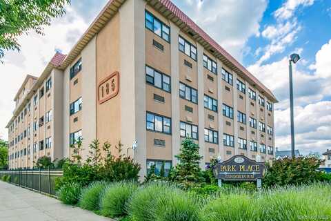 185 W Park Avenue, Long Beach, NY 11561