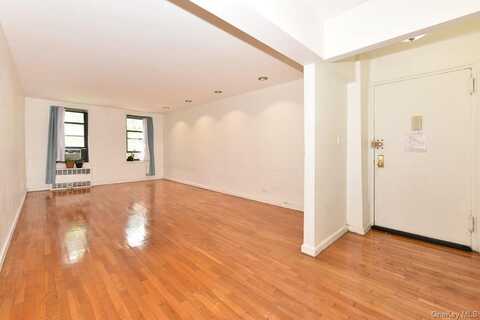84-01 Main Street, Briarwood, NY 11435