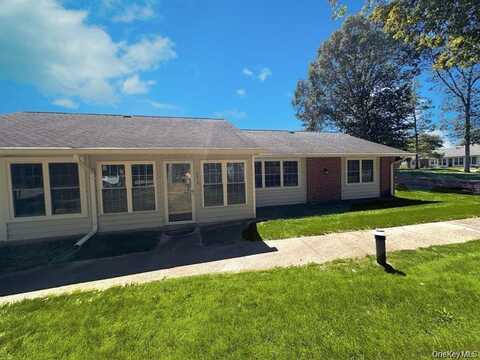 69 Enfield Court, Ridge, NY 11961