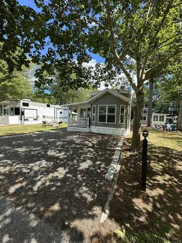 150 Chapel Road, Wells, ME 04090