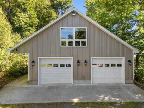 86 Butter Street, Guilford, ME 04443