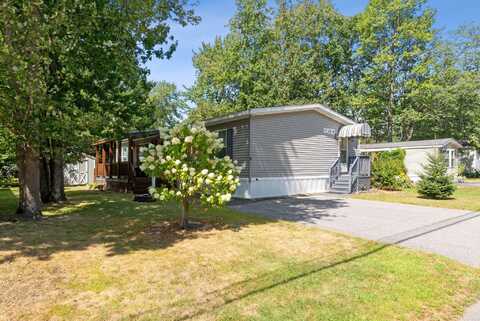 9 Karen Lane, Brunswick, ME 04011