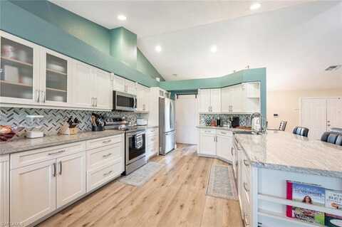 4538 18th, NAPLES, FL 34120