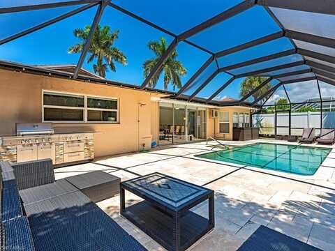 152 Coral Vine, NAPLES, FL 34110