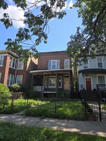 6711 S UNION Avenue, Chicago, IL 60621