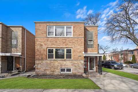7056 N Rockwell Street, Chicago, IL 60645