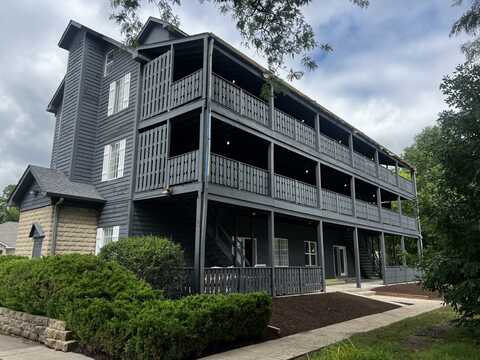 10102 Main Street, Hebron, IL 60034