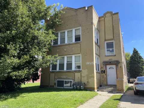 1725 Dodge Avenue, Evanston, IL 60201