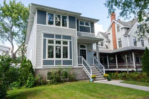 7244 W Everell Avenue, Chicago, IL 60631
