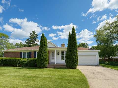 837 Wilcox Avenue, Mundelein, IL 60060