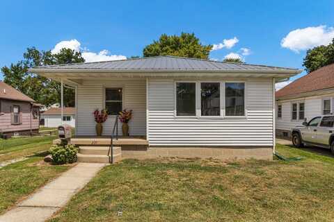 237 E State Street, Paxton, IL 60957