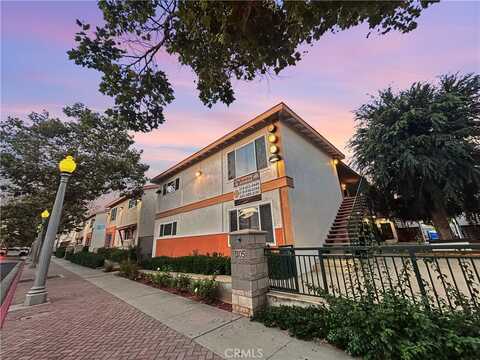 1109 Minnie Street, Santa Ana, CA 92701