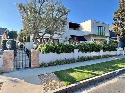 611 Orchid Avenue 1/2, Corona del Mar, CA 92625