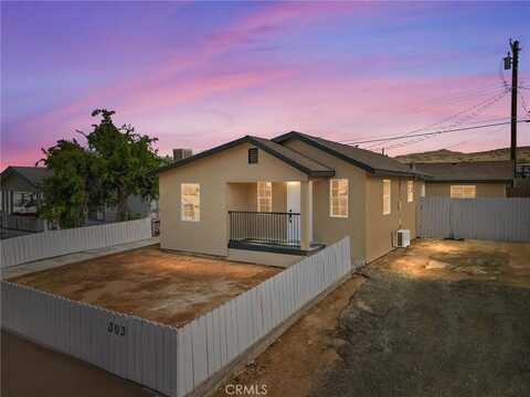 303 F Street, Taft, CA 93268