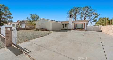 14676 Cool Glen Drive, Helendale, CA 92342