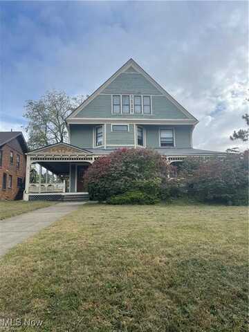 755 Broadway Avenue unit: 4, Bedford, OH 44146