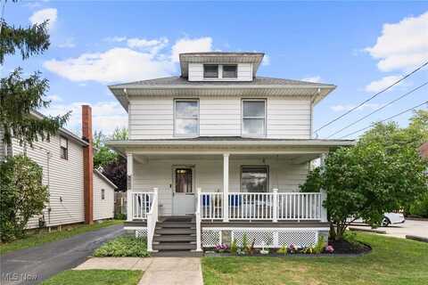 615 River Street, Grand River, OH 44045