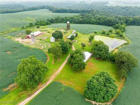 2580 County Road 75, Brinkhaven, OH 43006