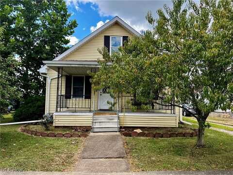 1406 Chestnut Street, Dover, OH 44622