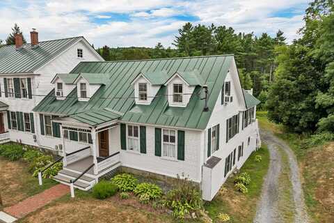 6 On the Common, Lyme, NH 03768
