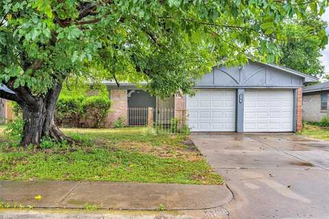 1768 Americana Boulevard, Blue Mound, TX 76131