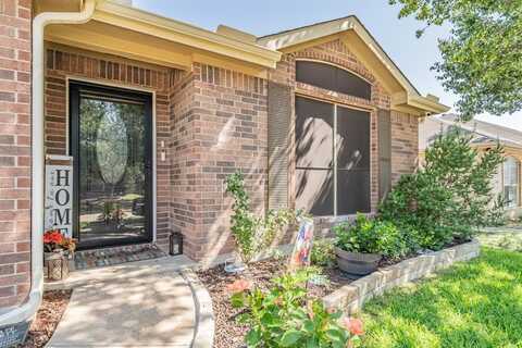 9648 Olivia Drive, Fort Worth, TX 76108