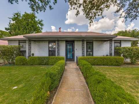 8633 Baumgarten Drive, Dallas, TX 75228