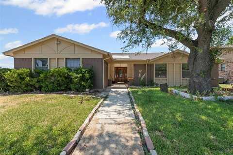 100 Countryside Drive, Arlington, TX 76014