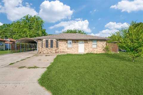705 N 1st Street, Sanger, TX 76266