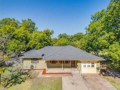 205 Windom Street, Farmersville, TX 75442