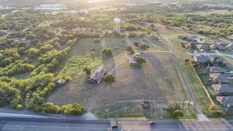 1713 N Main Street, Weatherford, TX 76085