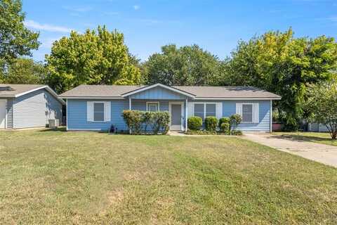102 NE Murphy Road, Burleson, TX 76028