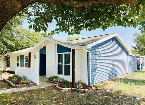 800 Meadow Mead Drive, Allen, TX 75002