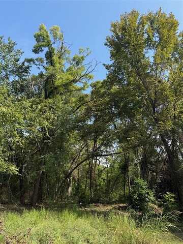 702 Fenet Street, McKinney, TX 75069