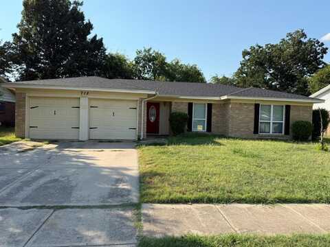 712 Sue Ann Lane, Burleson, TX 76028
