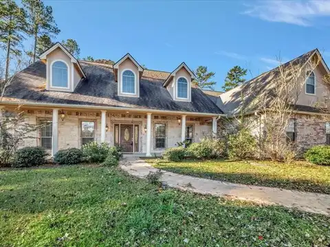 1904 Loblolly Lane, Lufkin, TX 75904