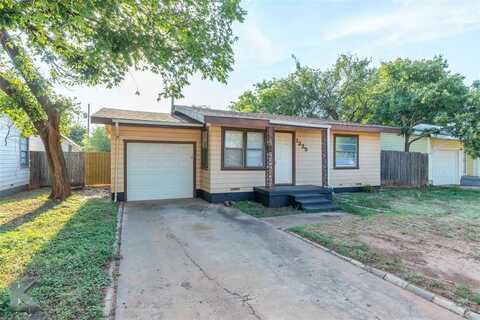 1225 S La Salle Drive, Abilene, TX 79605