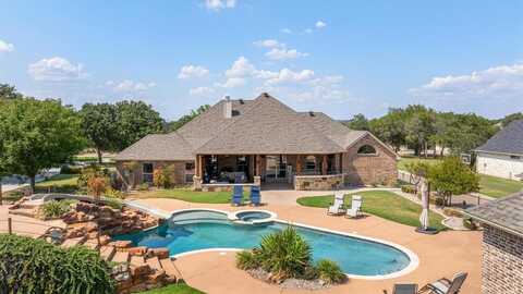 2007 Wigeon Street, Granbury, TX 76049