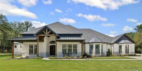 185 Tres Vistas Court, Cresson, TX 76035
