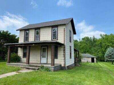 1355 Beeson NE St, Alliance, OH 44601