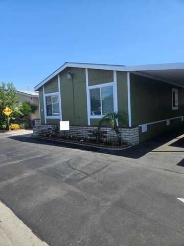 1250 N State College Blvd, Anaheim, CA 92806