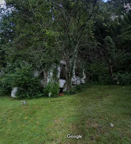 1880 Corvair Dr, Charleston, WV 25387