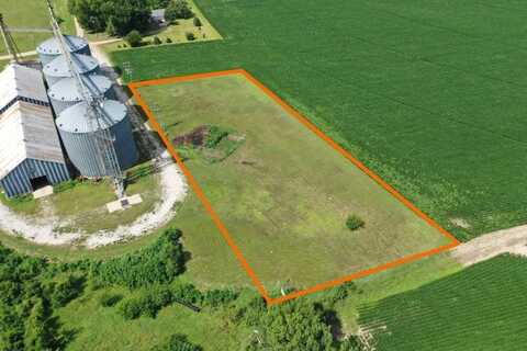 121 Pine St, St Libory, NE 68872
